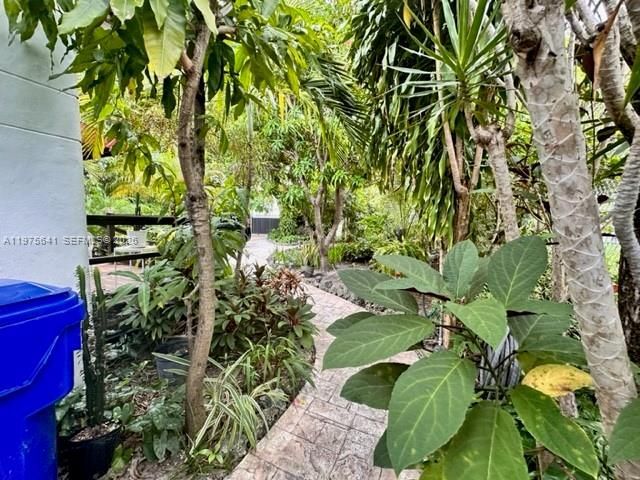 410 NW 31st St , Miami, FL 33127 Photo