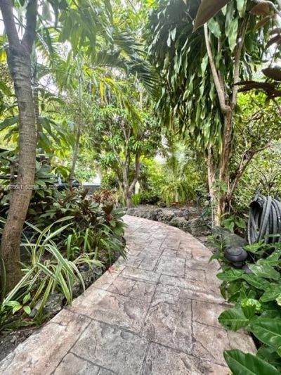 410 NW 31st St , Miami, FL 33127 Photo