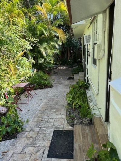 410 NW 31st St , Miami, FL 33127 Photo