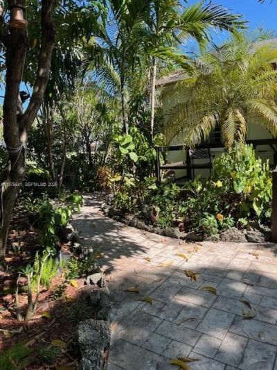 410 NW 31st St , Miami, FL 33127 Photo