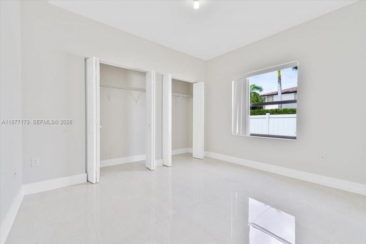 16186 SW 65th Ln, Unit 16186, Miami, FL 33193 Photo