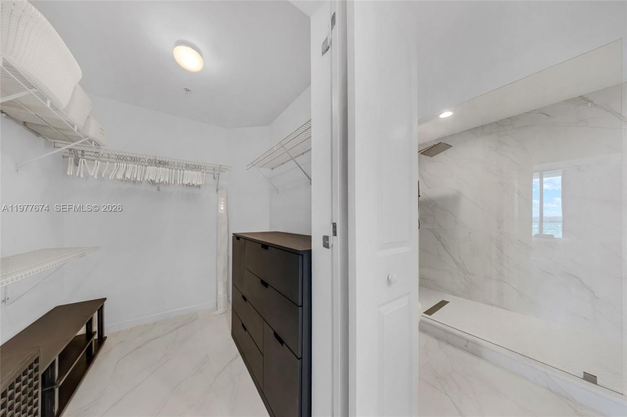 7910 Harbor Island Dr, Unit 901, North Bay Village, FL 33141 Photo