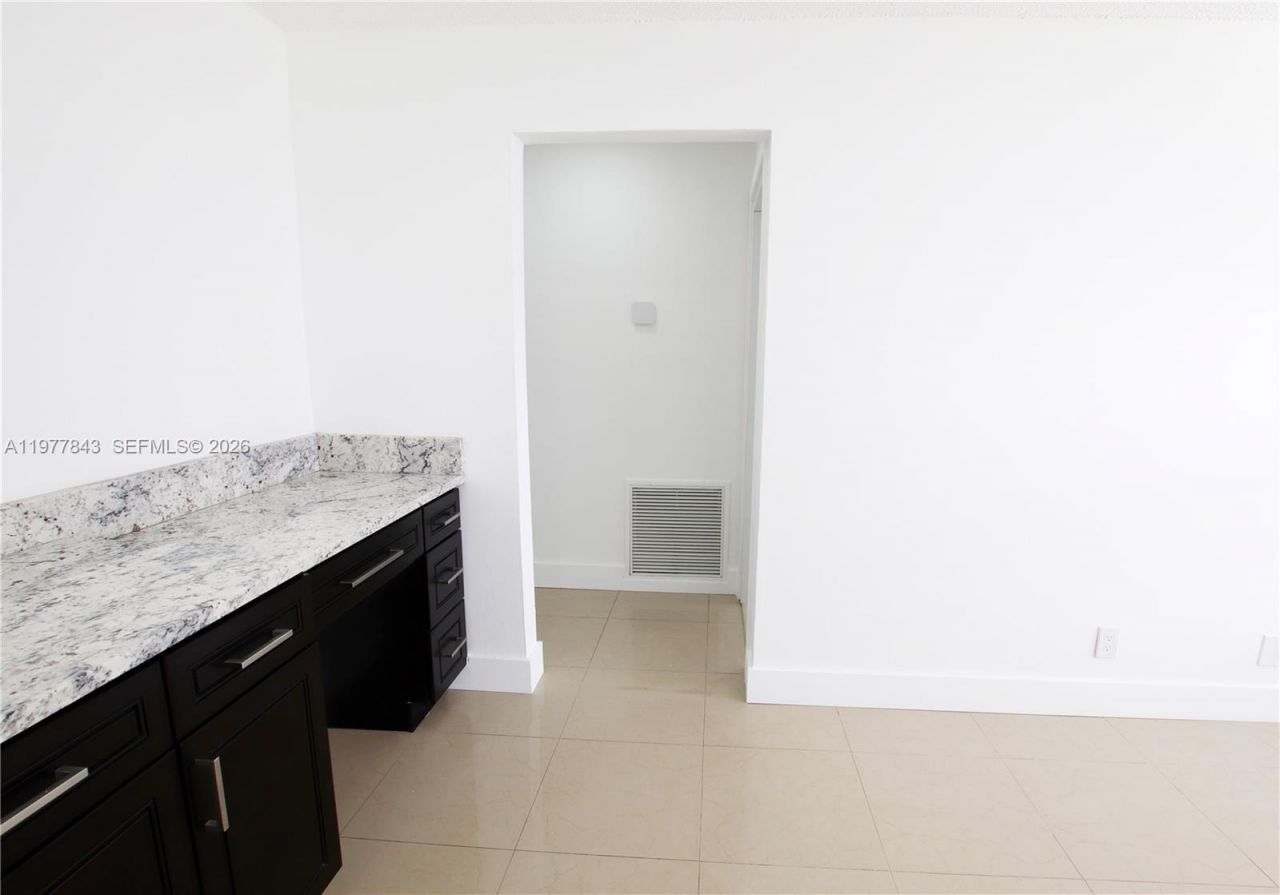 8116 NW 72nd Ave , Tamarac, FL 33321 Photo