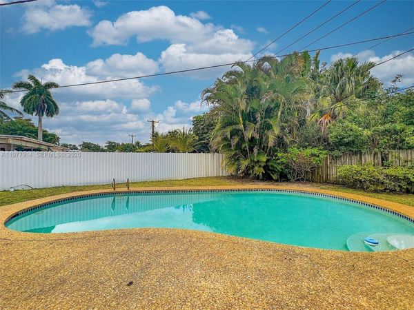 192 SW 62nd Ter , Plantation, FL 33317