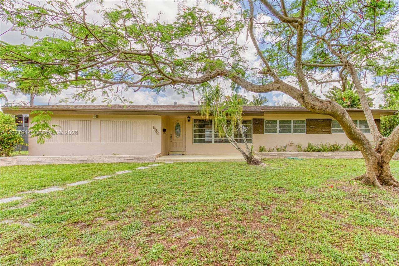 192 SW 62nd Ter, Plantation, FL 33317 Photo