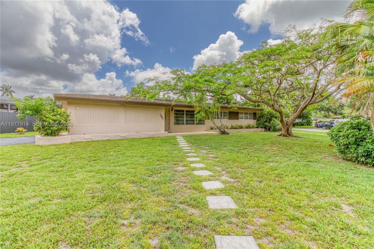 192 SW 62nd Ter, Plantation, FL 33317 Photo
