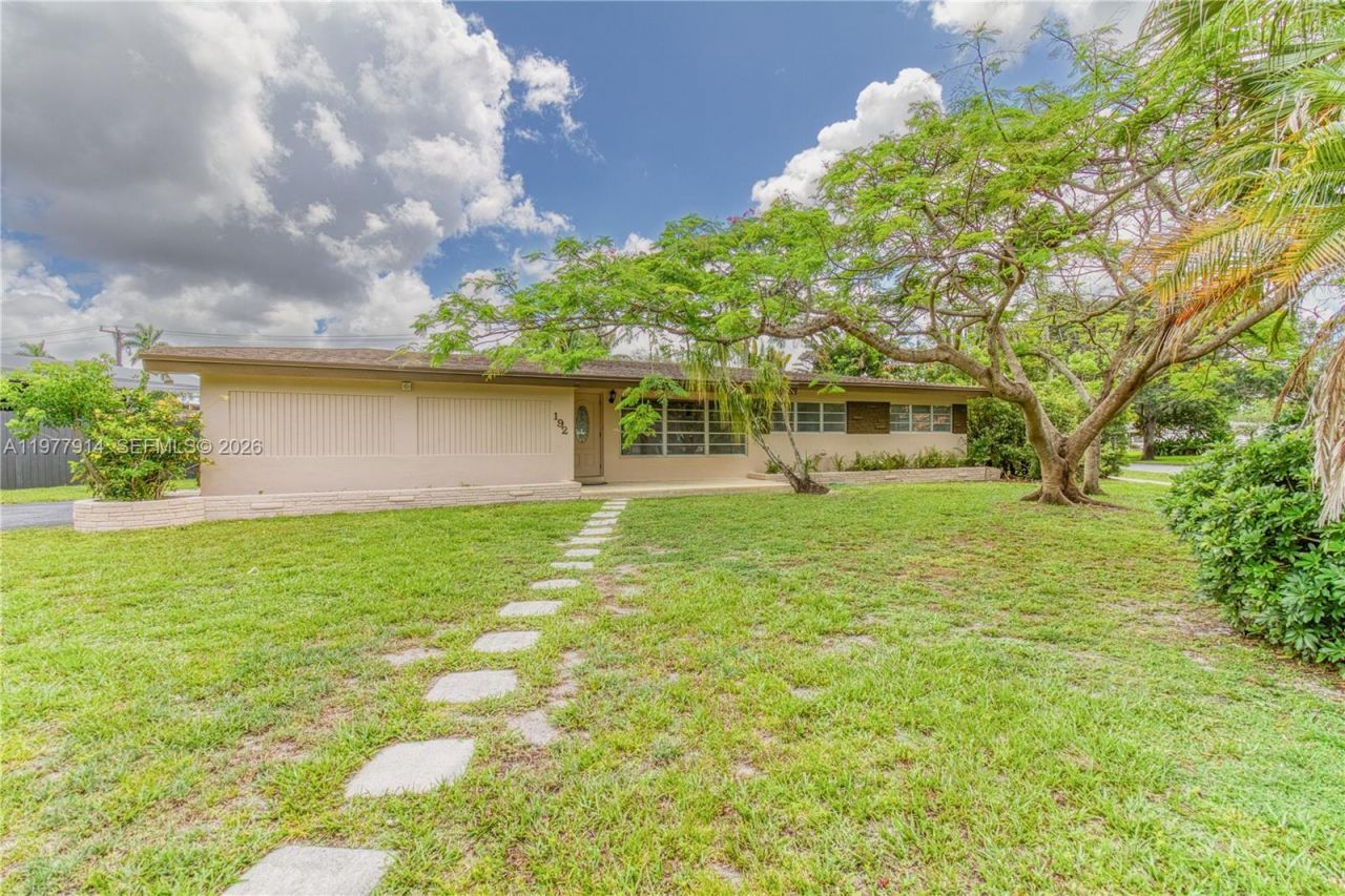 192 SW 62nd Ter, Plantation, FL 33317 Photo