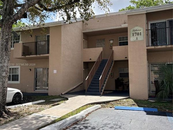1701 NW 96th Ter, Unit 1E, Pembroke Pines, FL 33024