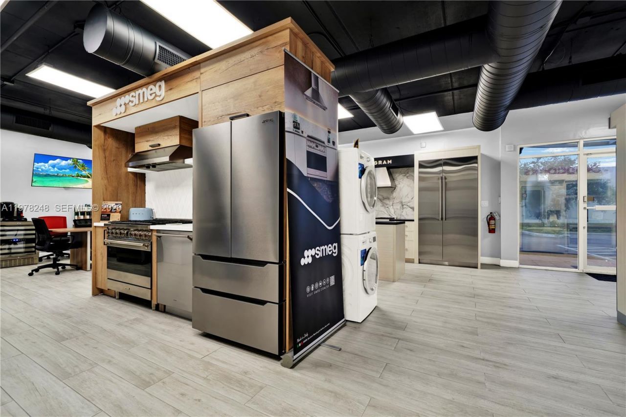 7770 NW 46th St , Unit 23, Doral, FL 33166 Photo