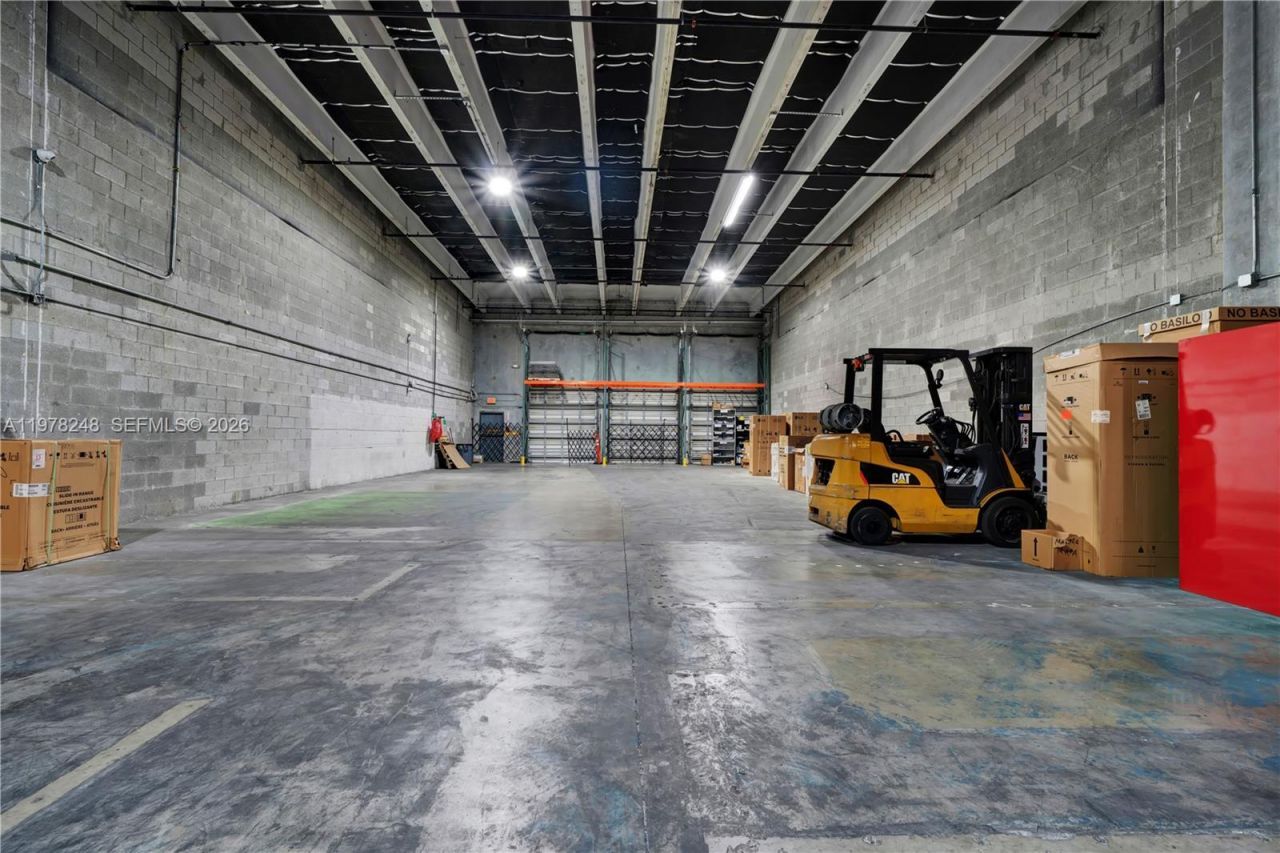 7770 NW 46th St , Unit 23, Doral, FL 33166 Photo