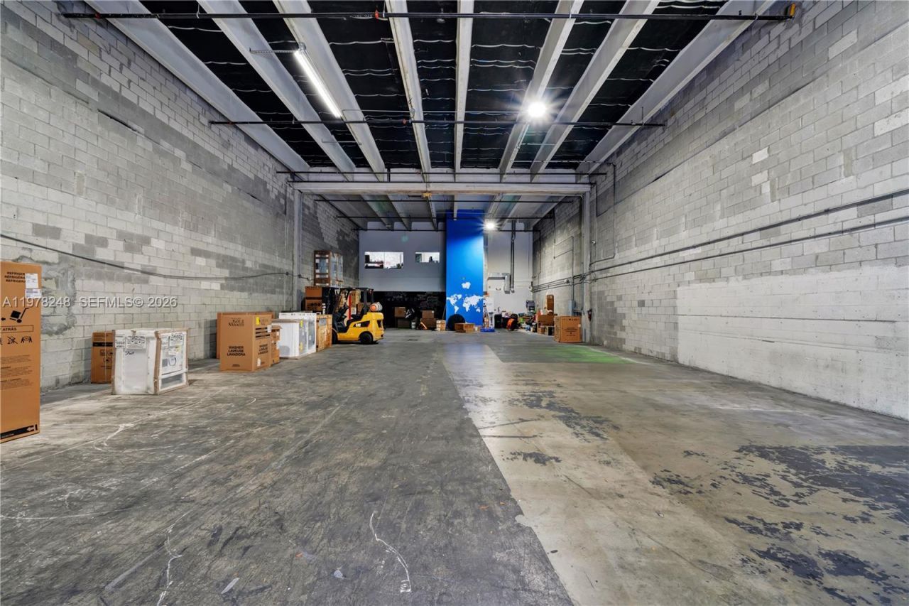 7770 NW 46th St , Unit 23, Doral, FL 33166 Photo