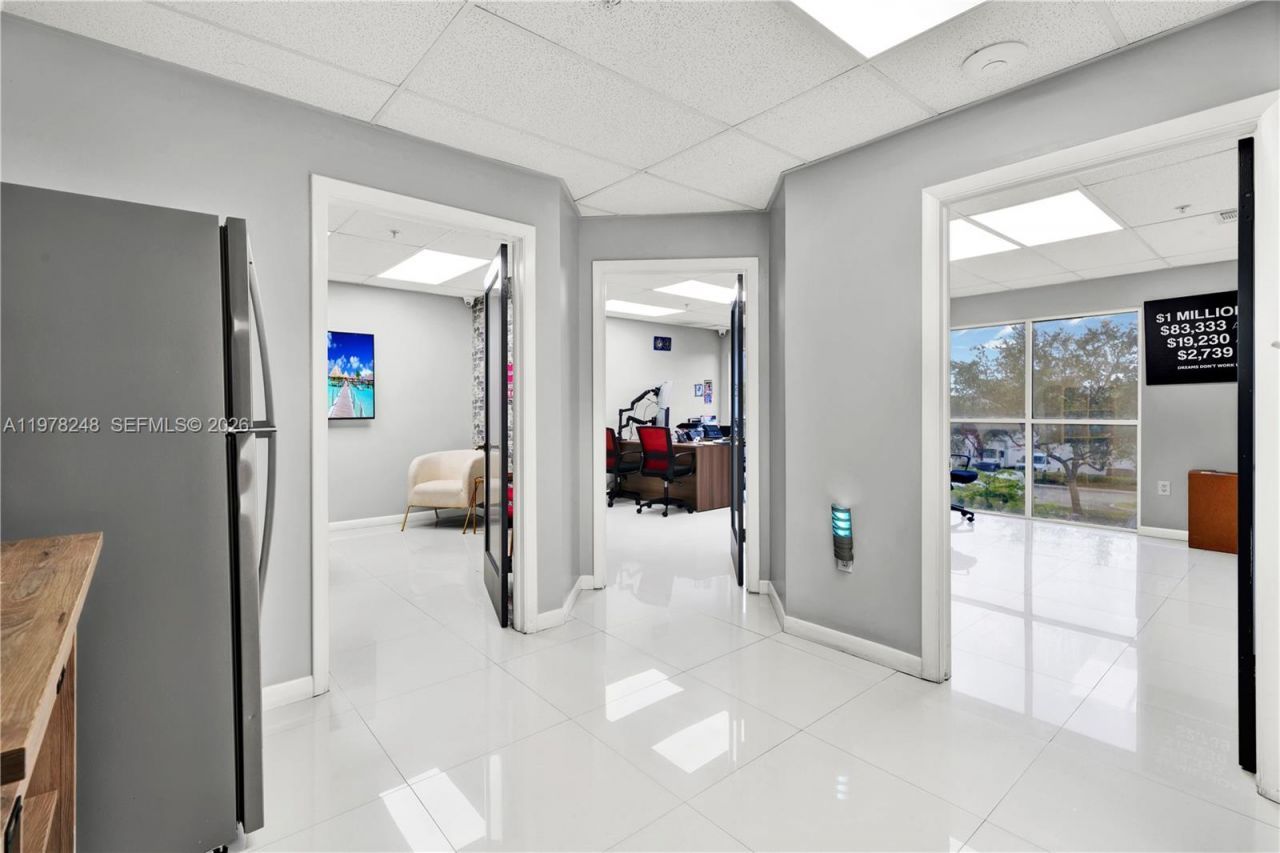 7770 NW 46th St, Unit 23, Doral, FL 33166 Photo