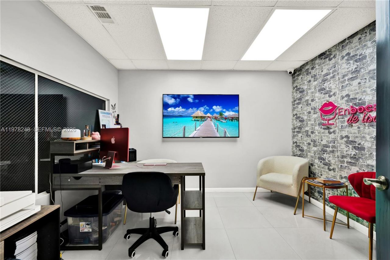 7770 NW 46th St, Unit 23, Doral, FL 33166 Photo