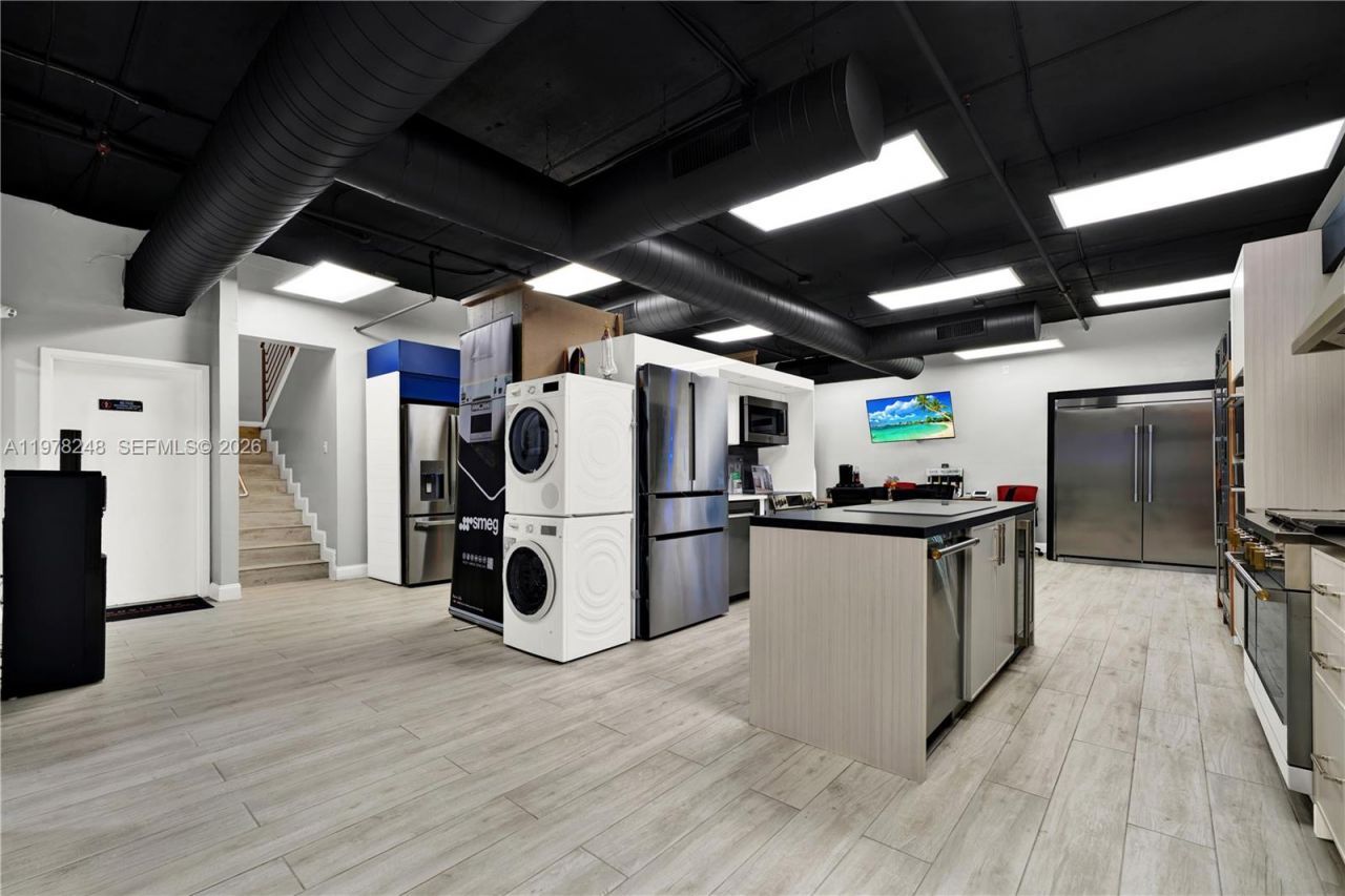 7770 NW 46th St , Unit 23, Doral, FL 33166 Photo