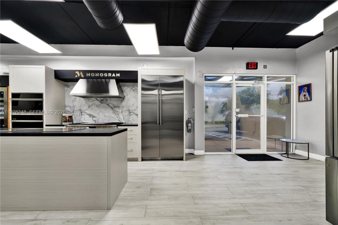 7770 NW 46th St , Unit 23, Doral, FL 33166 Photo