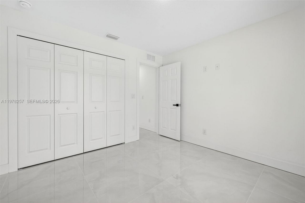 2916 Dora, Lehigh Acres, FL 33974 Photo