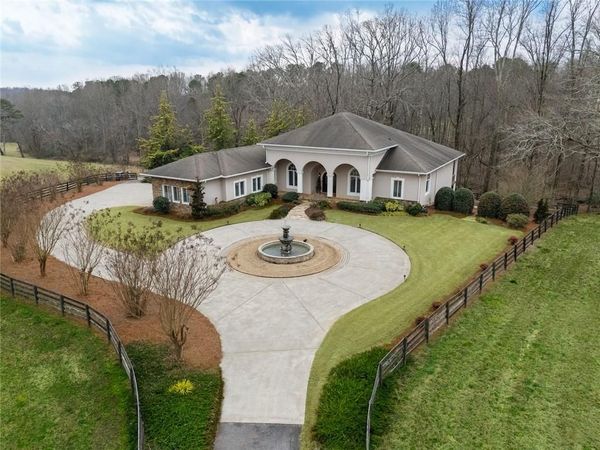 250 Frank Bruce Road , Dawsonville, GA 30534