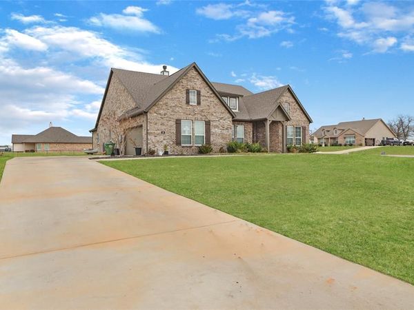 189 Chester Road, Springtown, TX 76082