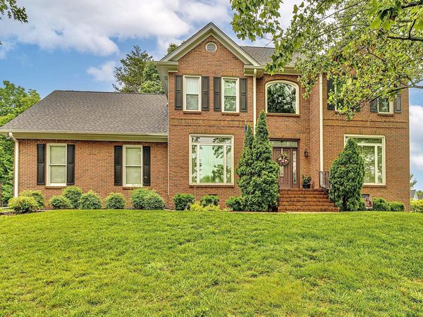 6108 Turtle Pointe Drive, Hixson, TN 37343