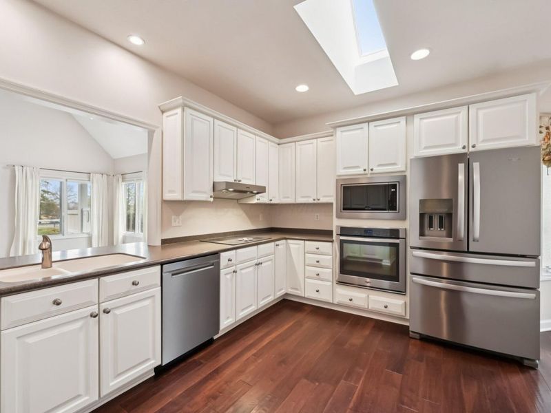 9978 Lavenham Circle W, Powell, OH 43065 Photo 8