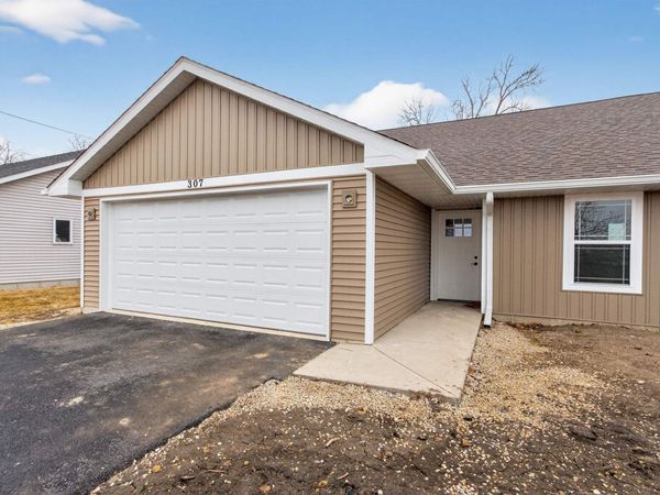 307 W South Street, DURAND, IL 61024