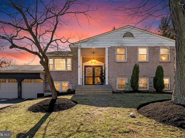 37 FOREST HILL DRIVE, CHERRY HILL, NJ 08003