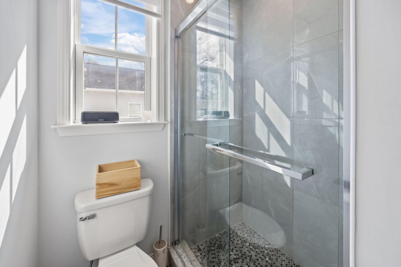 8704 Jenny Lind Street Photo 11