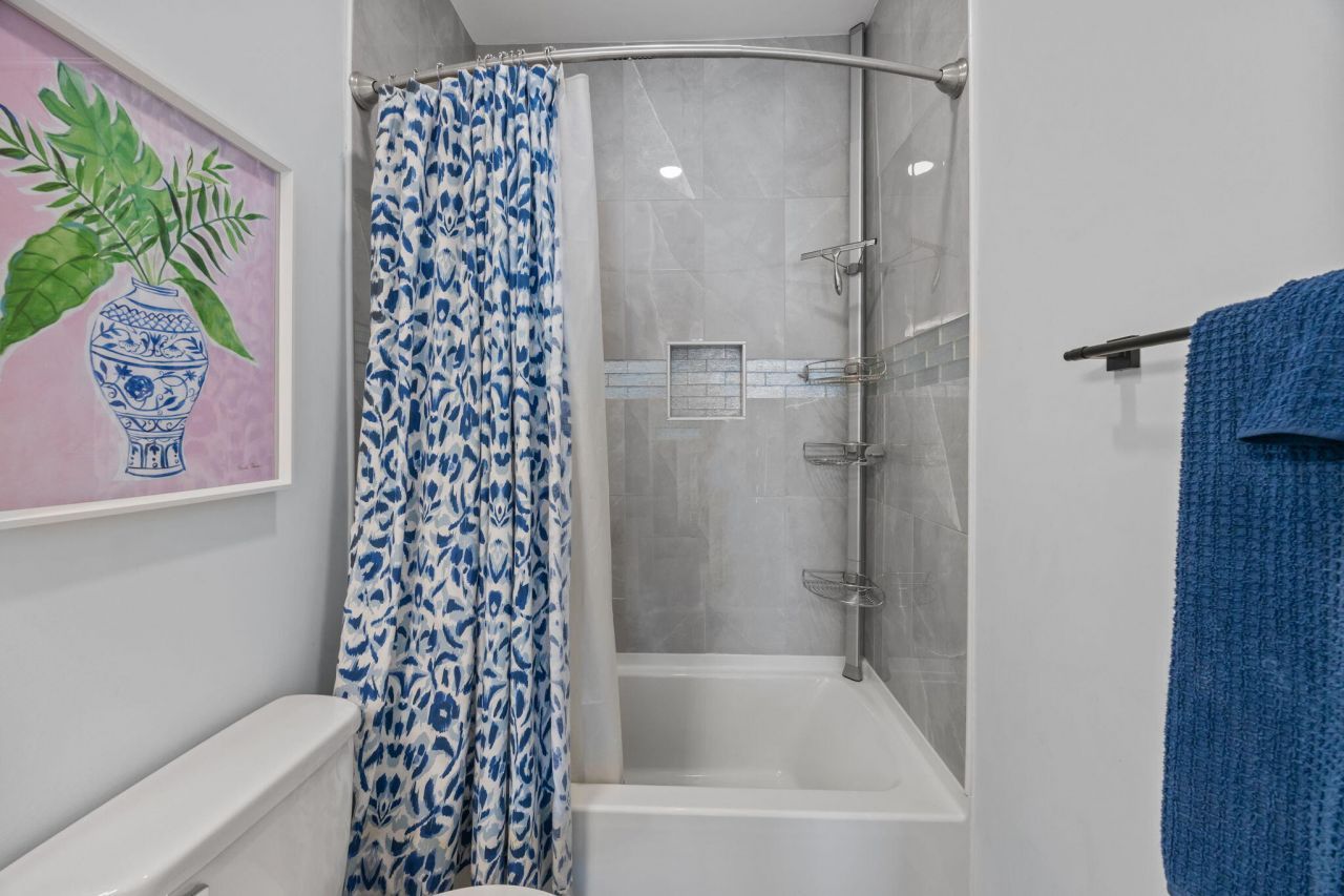 8704 Jenny Lind Street Photo 14