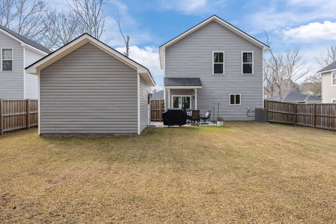 8704 Jenny Lind Street Photo 20