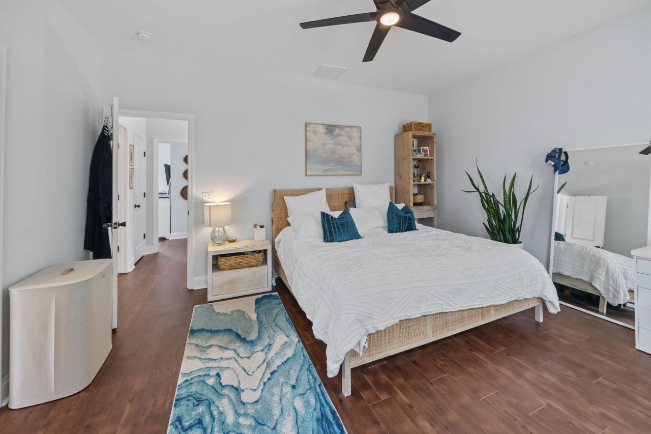 8704 Jenny Lind Street Photo 9