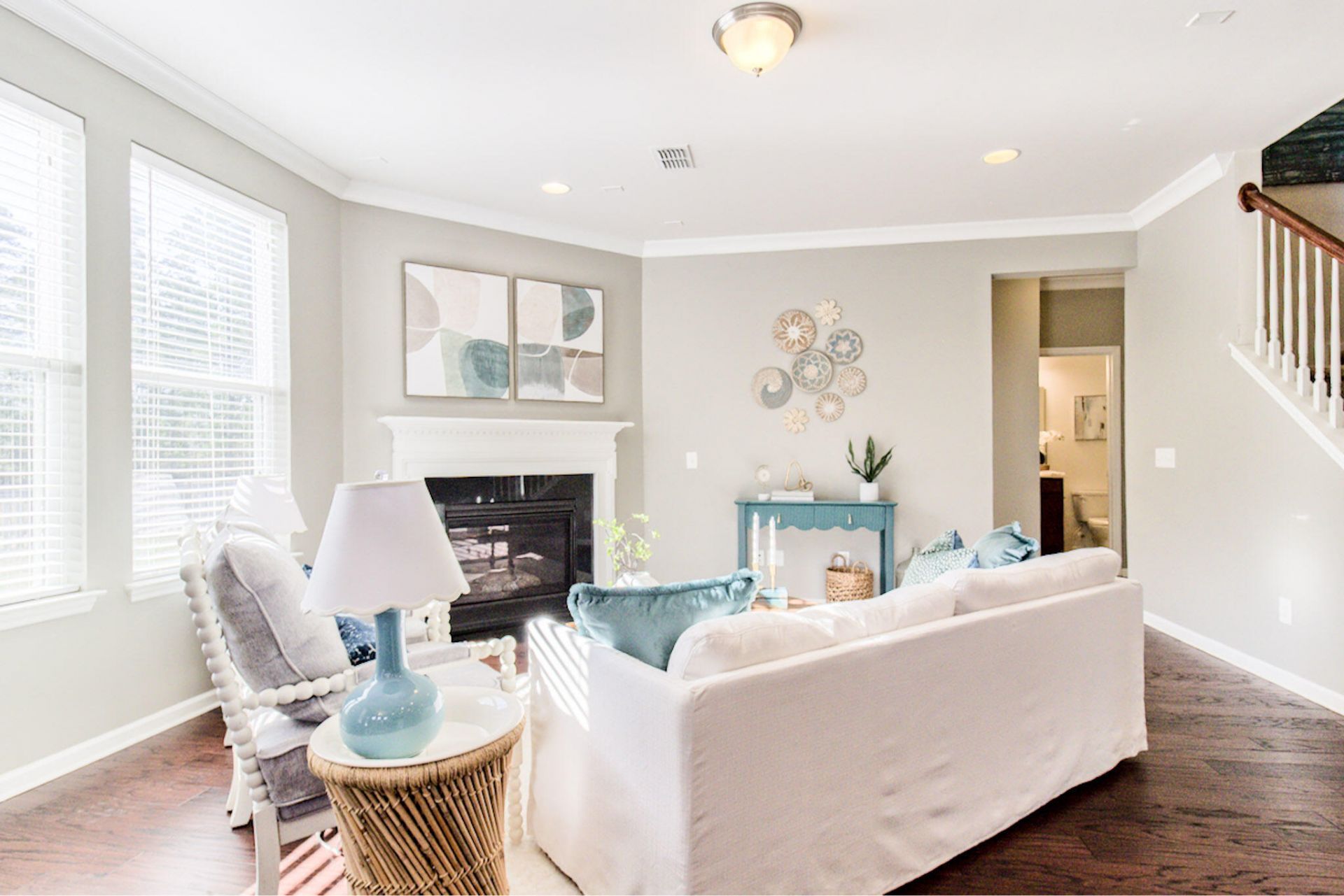 405 Huckleberry Court Photo 16