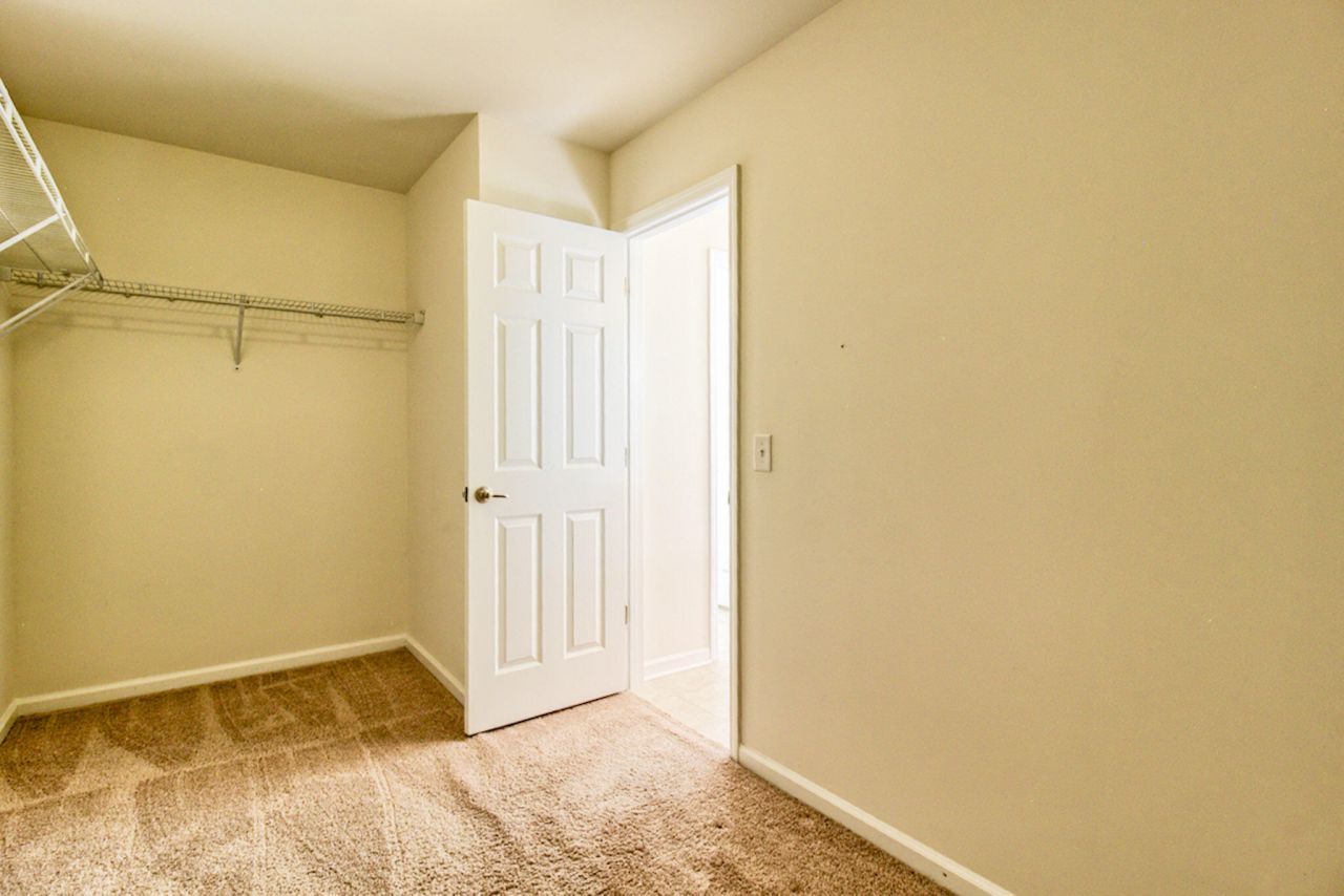 405 Huckleberry Court Photo 25