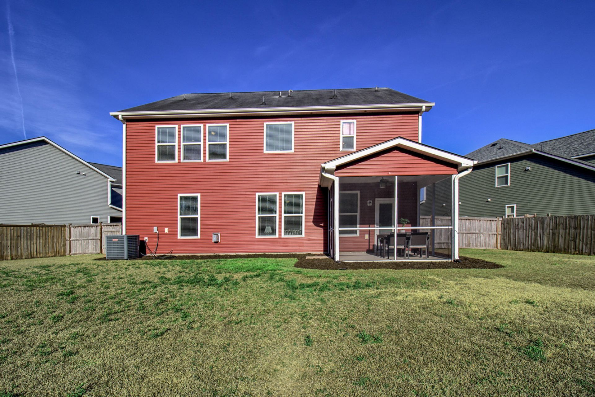 405 Huckleberry Court Photo 35