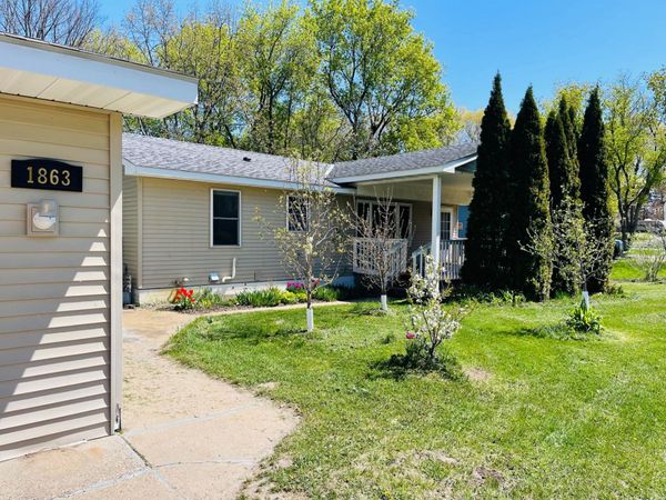 1863 164th Lane NE, Ham Lake, MN 55304