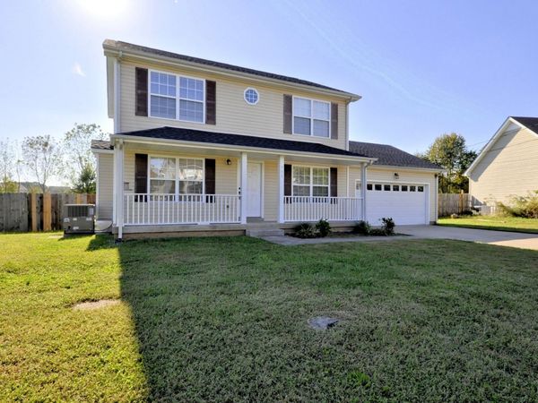 994 SILTY DR , Clarksville, TN 37042