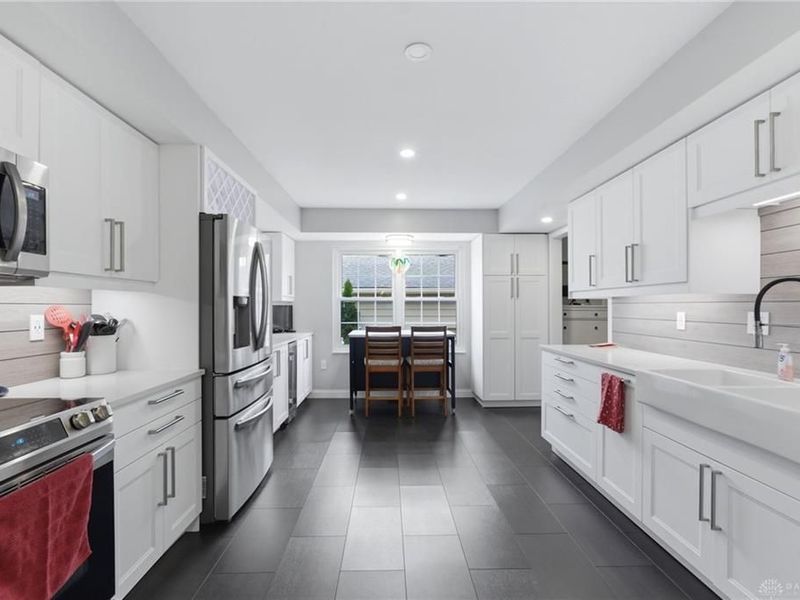 7808 Capitol Hill Lane, Washington Township, OH 45459 Photo 13