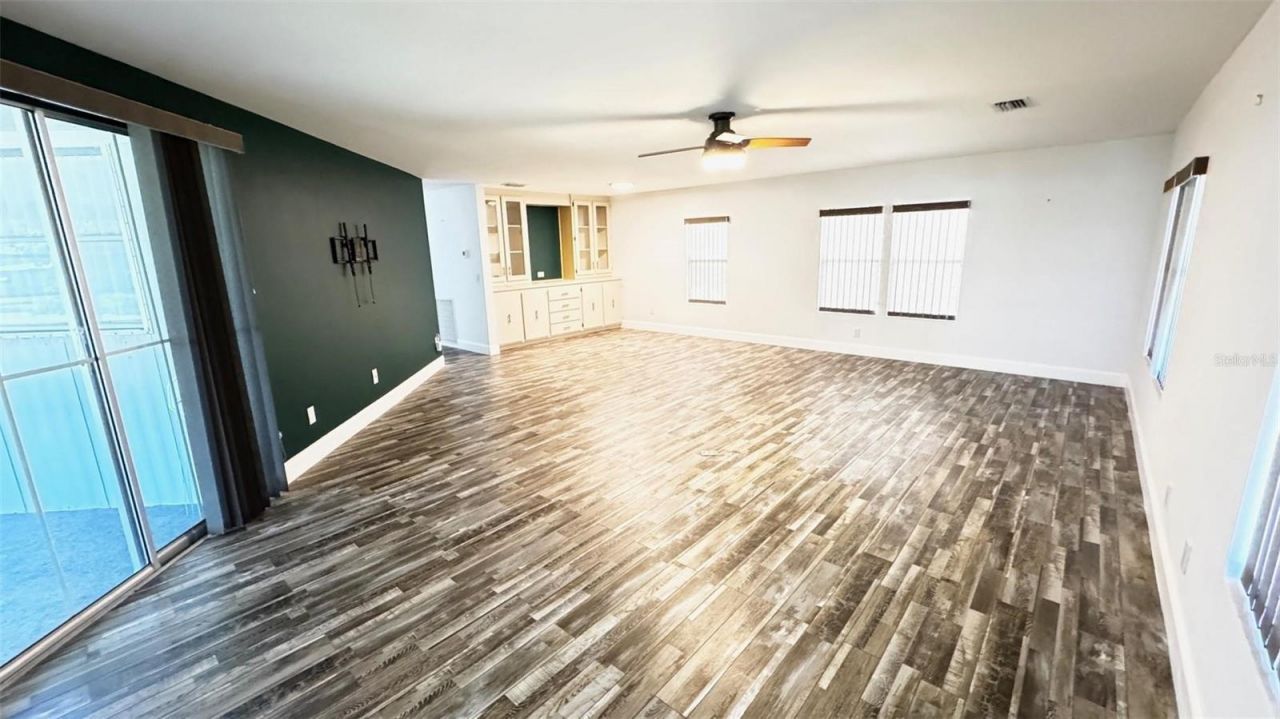 3401 Wax Myrtle Circle, Unit 1745, Zellwood, FL 32798 Photo