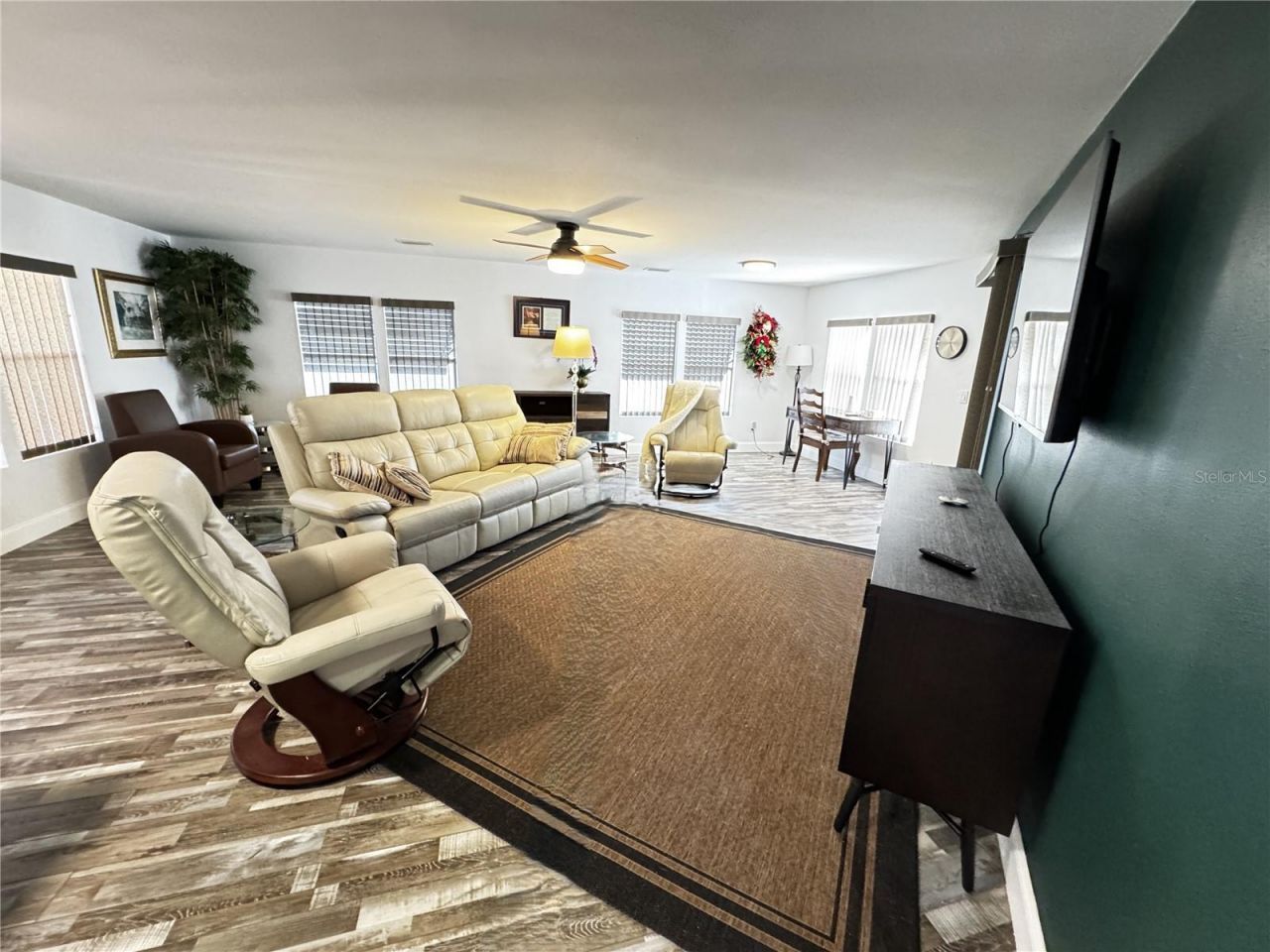 3401 Wax Myrtle Circle, Unit 1745, Zellwood, FL 32798 Photo