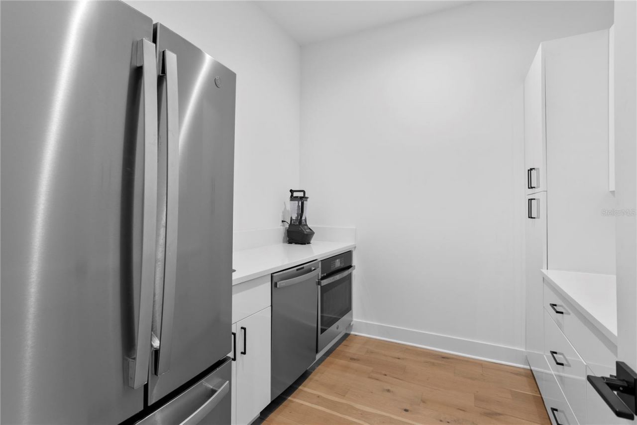 3007 S West Shore Boulevard, Tampa, FL 33629 Photo