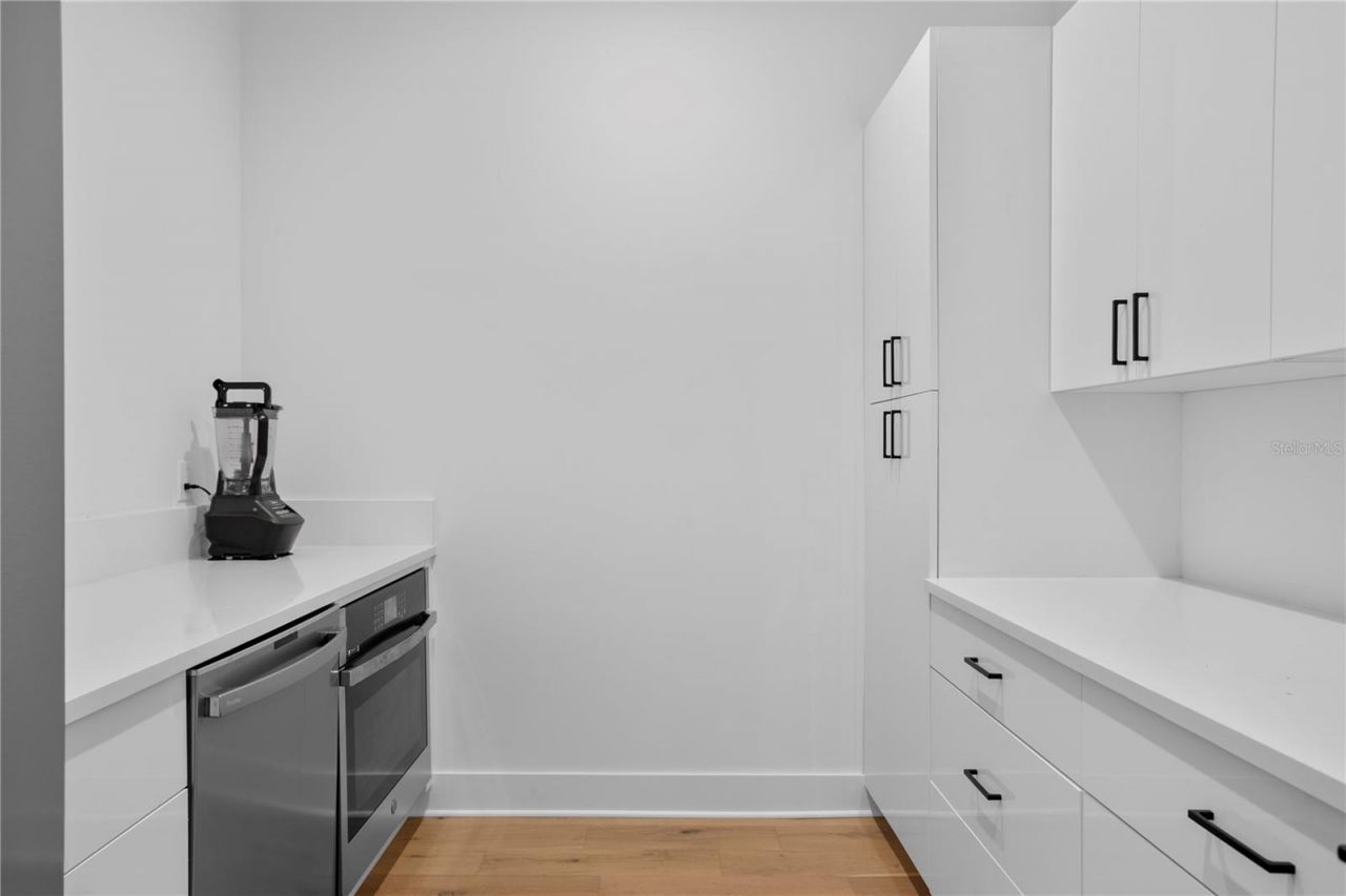 3007 S West Shore Boulevard, Tampa, FL 33629 Photo