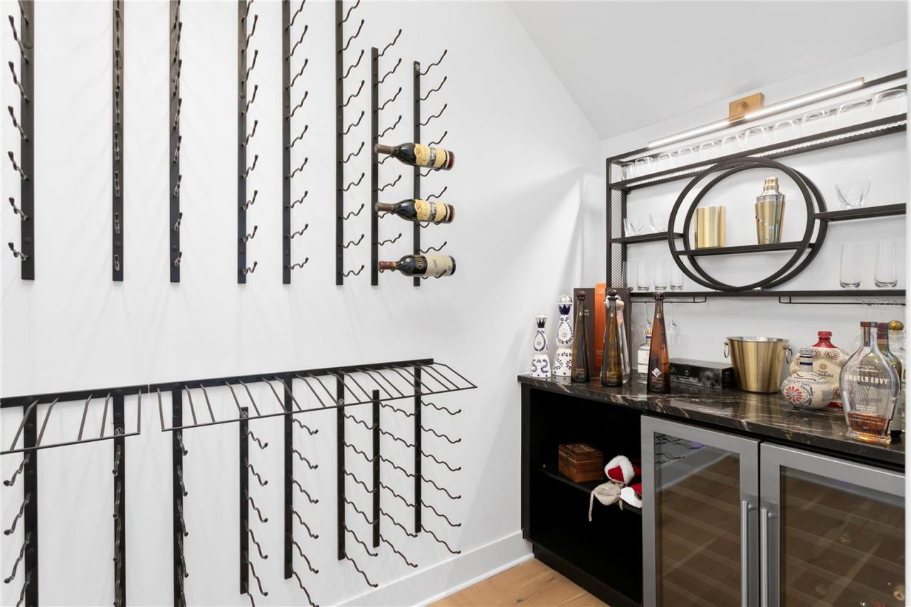 3007 S West Shore Boulevard, Tampa, FL 33629 Photo