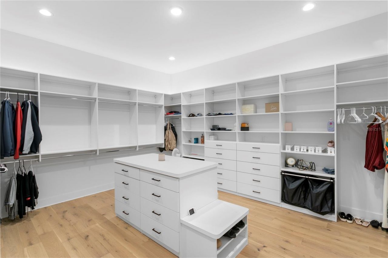 3007 S West Shore Boulevard, Tampa, FL 33629 Photo