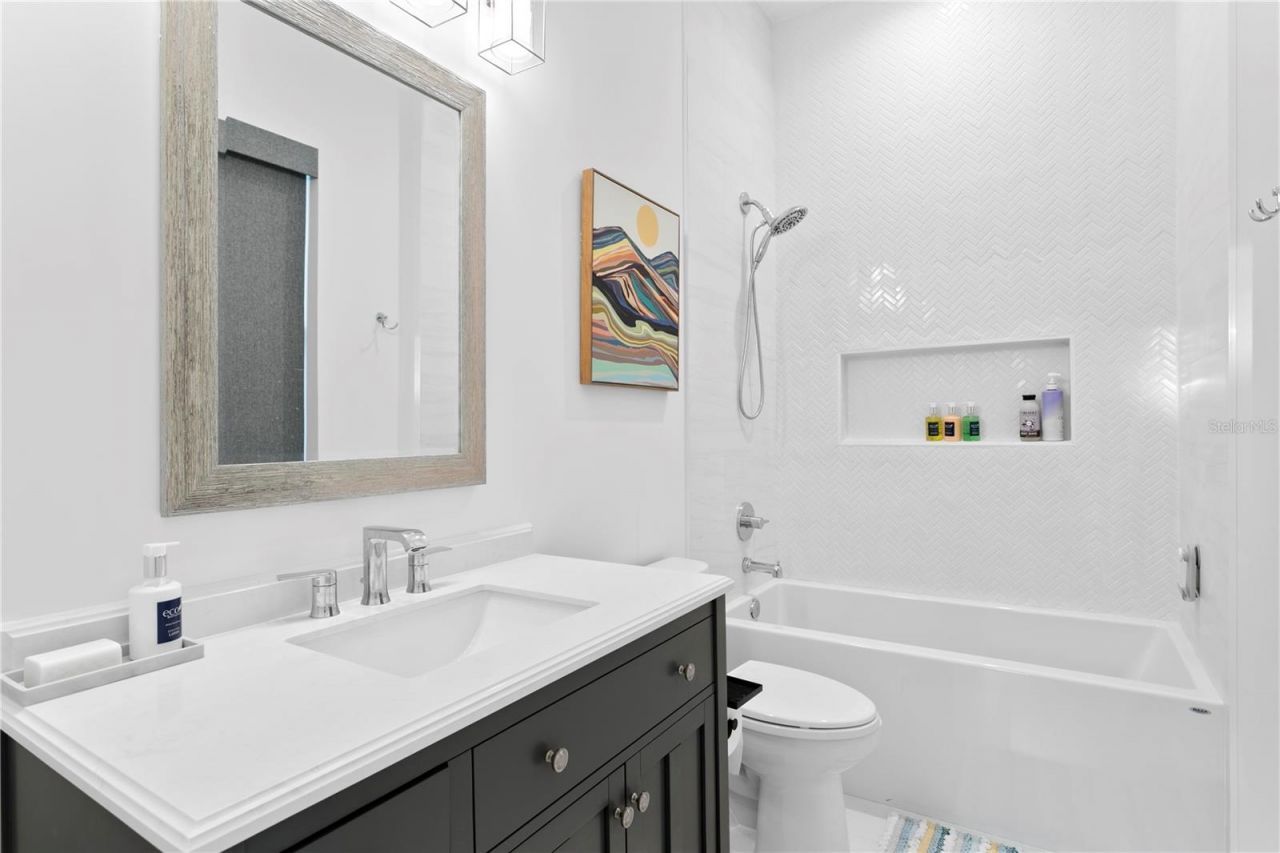 3007 S West Shore Boulevard, Tampa, FL 33629 Photo