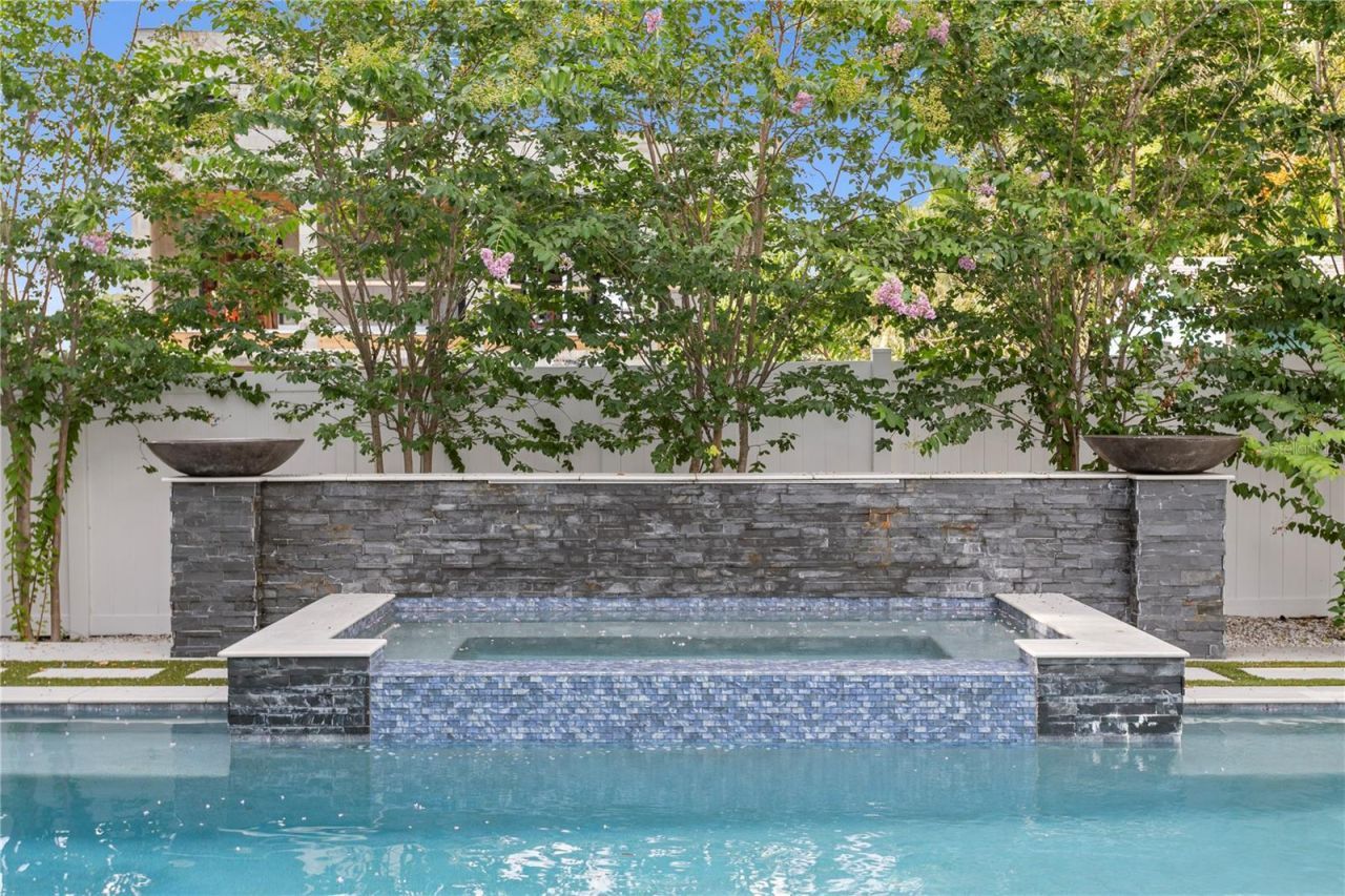 3007 S West Shore Boulevard, Tampa, FL 33629 Photo