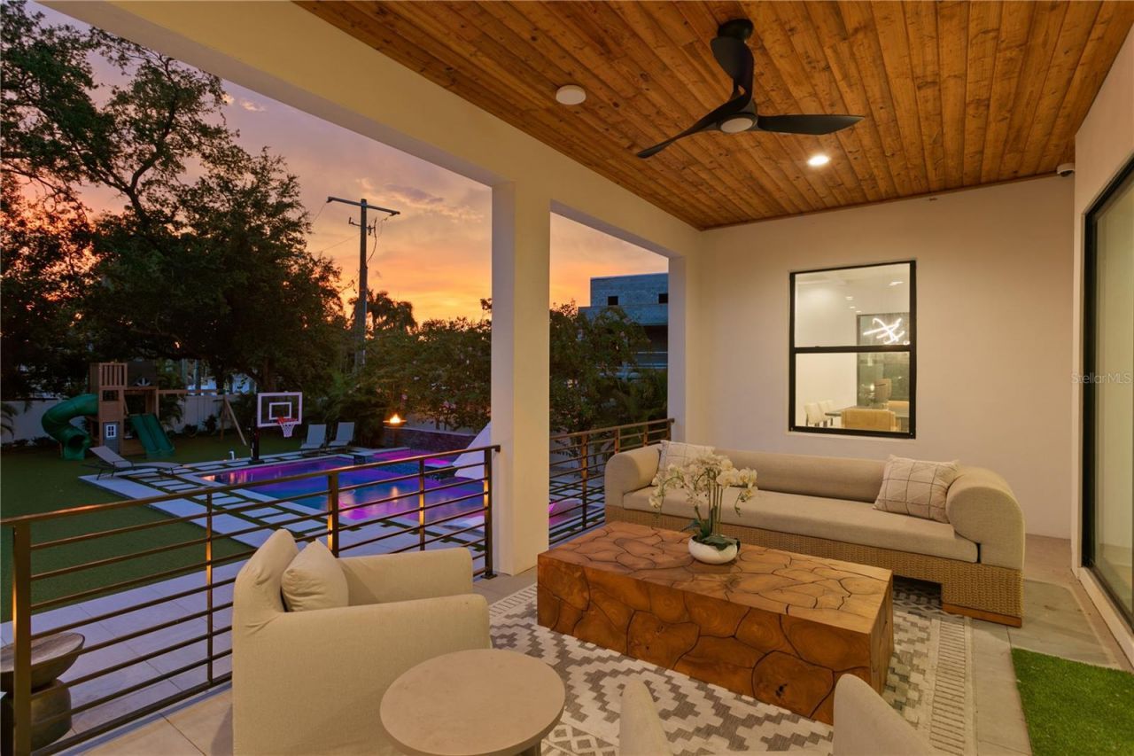 3007 S West Shore Boulevard, Tampa, FL 33629 Photo