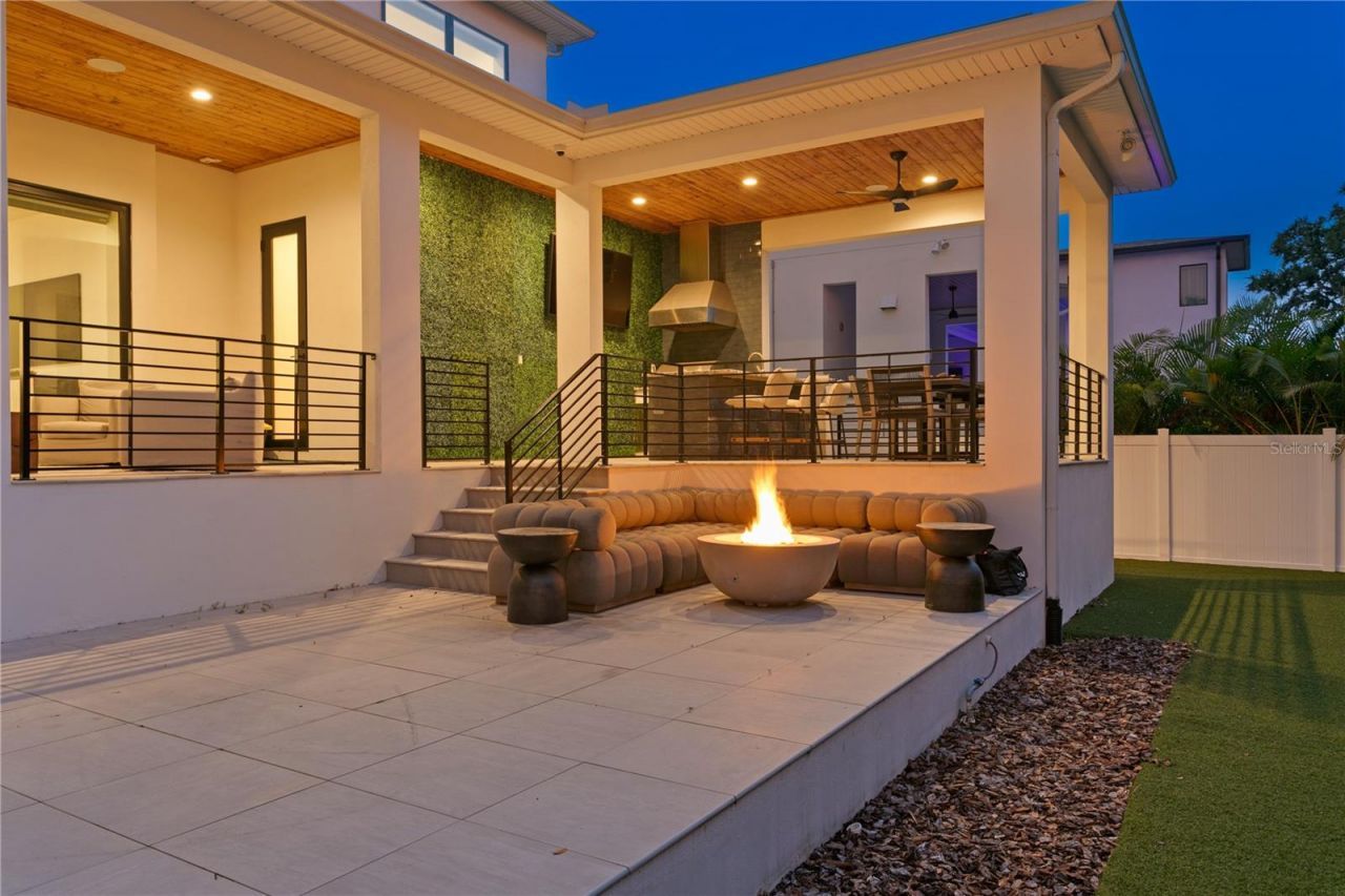 3007 S West Shore Boulevard, Tampa, FL 33629 Photo