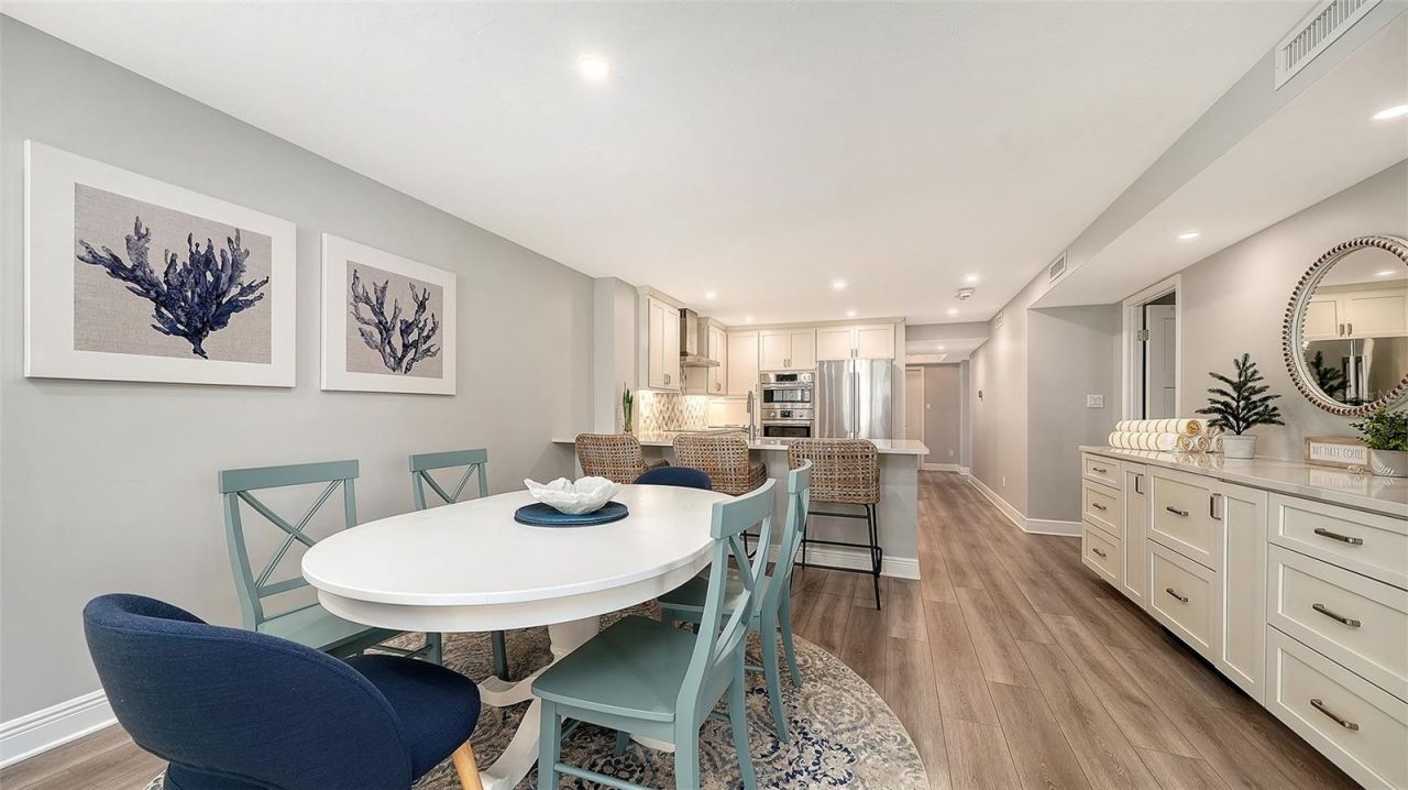 5780 Midnight Pass Road, Unit 110, Sarasota, FL 34242 Photo