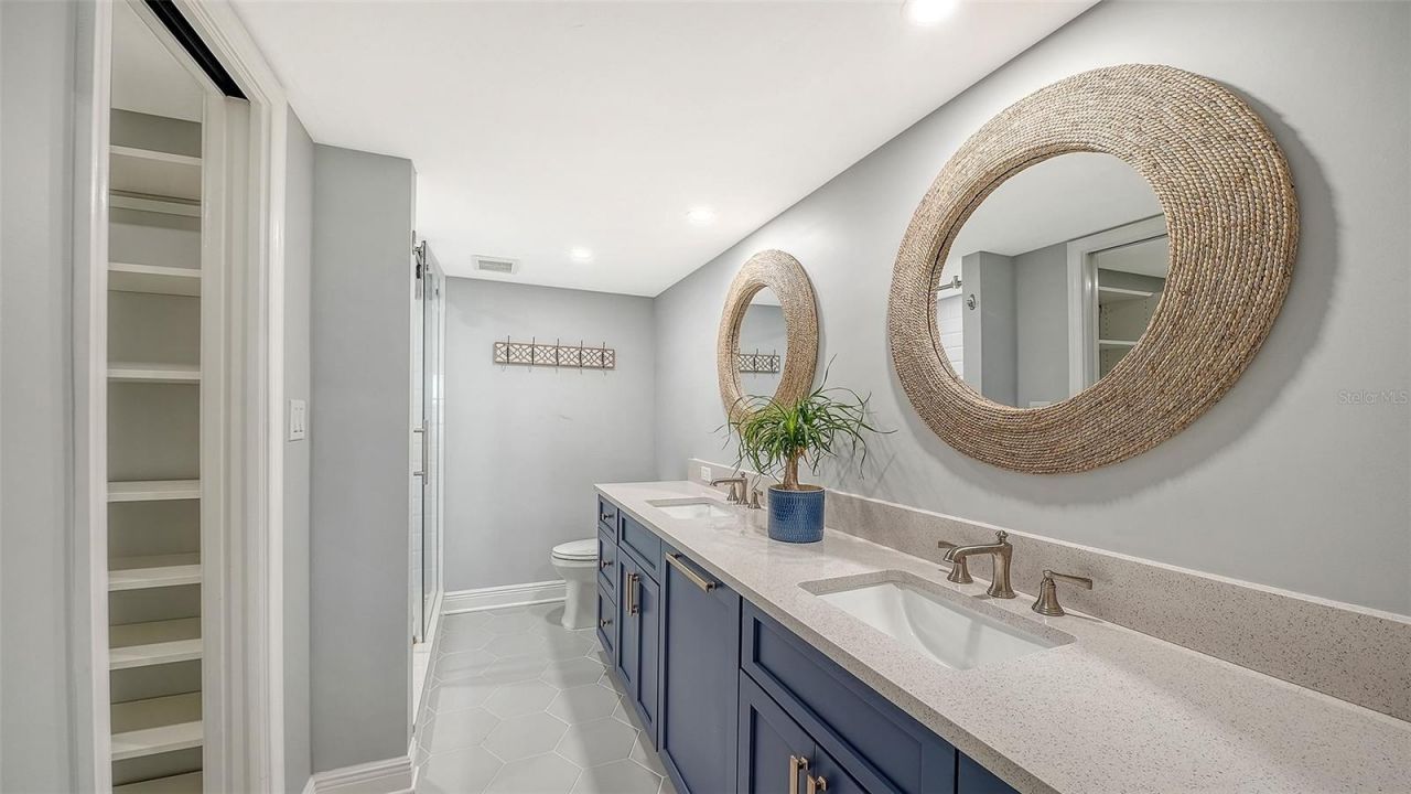 5780 Midnight Pass Road, Unit 110, Sarasota, FL 34242 Photo