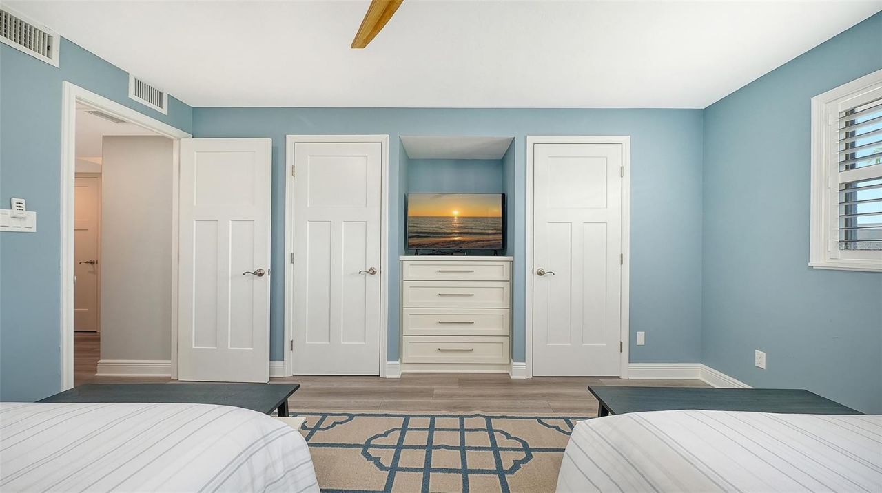 5780 Midnight Pass Road, Unit 110, Sarasota, FL 34242 Photo