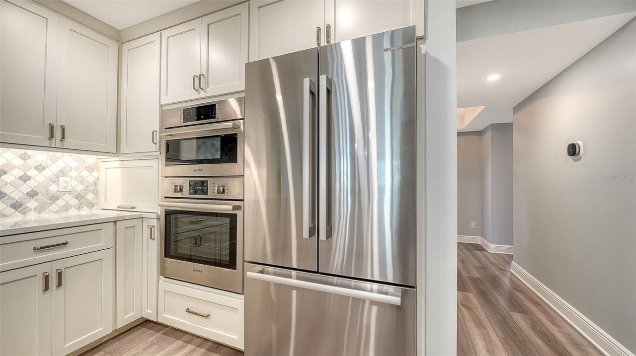 5780 Midnight Pass Road, Unit 110, Sarasota, FL 34242 Photo